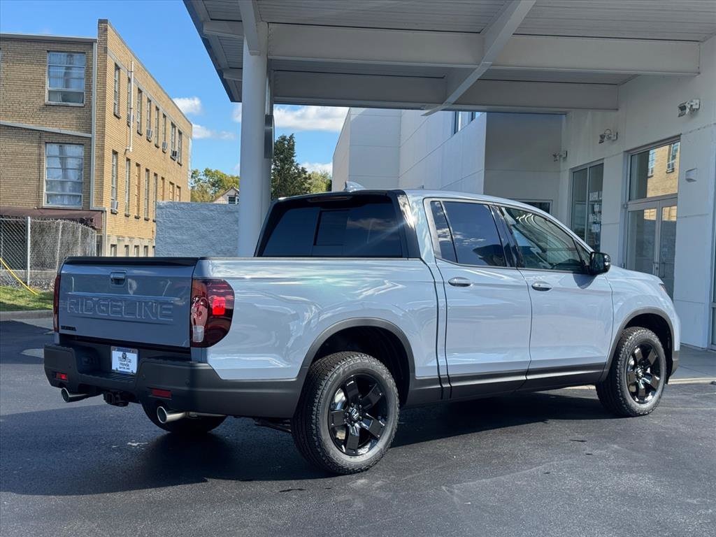 New 2026 Honda Ridgeline Black Edition Truck Crew Cab