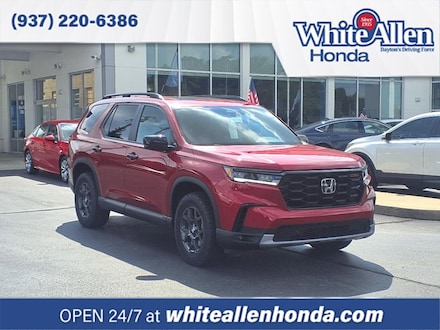 2025 Honda Pilot TrailSport SUV