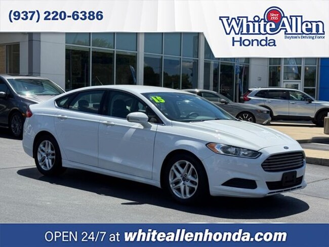 2015 Ford Fusion SE Sedan