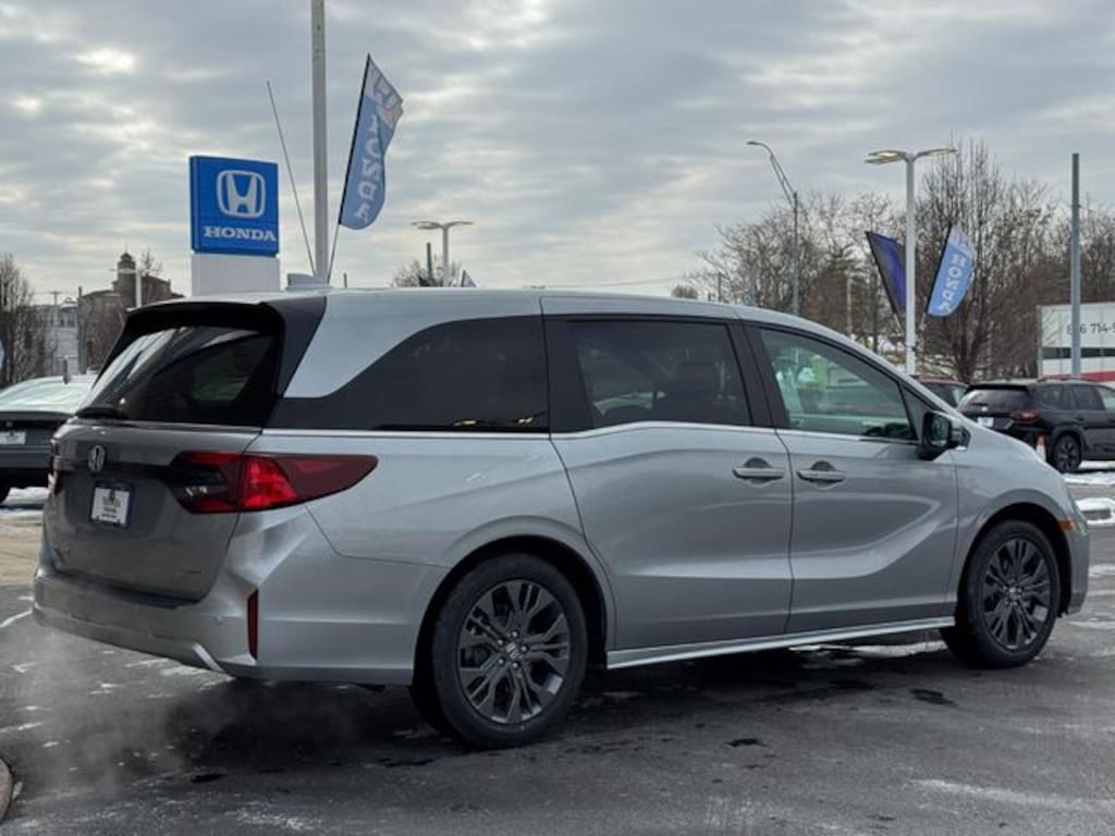 New 2026 Honda Odyssey Touring Van Passenger