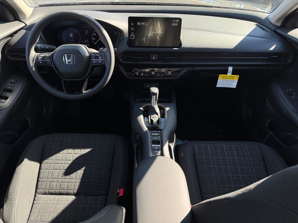2026 Honda HR-V LX photo 4
