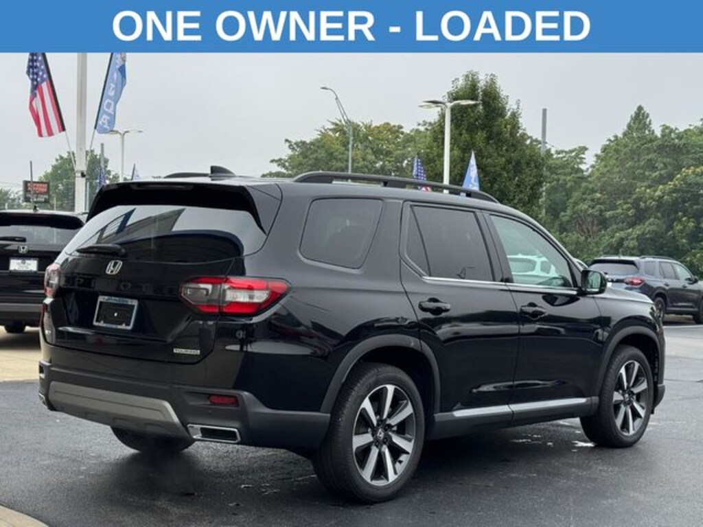 Certified 2025 Honda Pilot Touring SUV