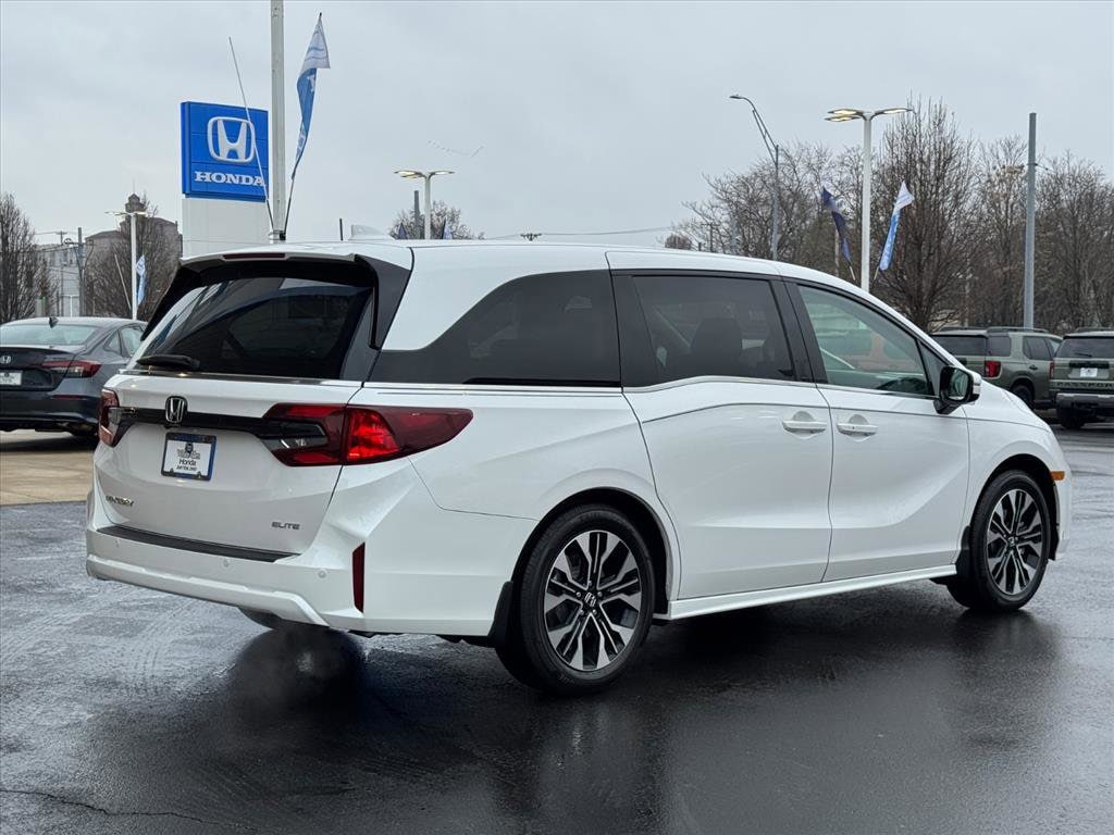 New 2026 Honda Odyssey Elite Van Passenger