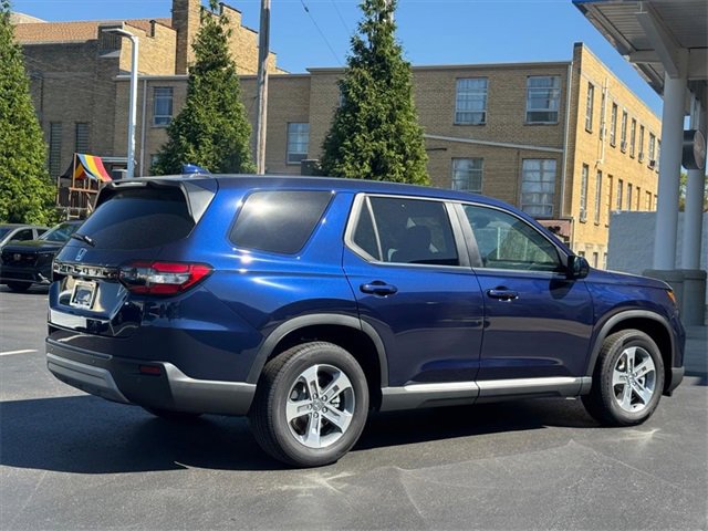 2025 Honda Pilot EX-L photo 3