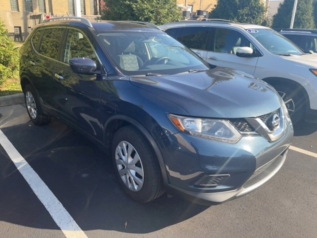Used 2016 Nissan Rogue S SUV