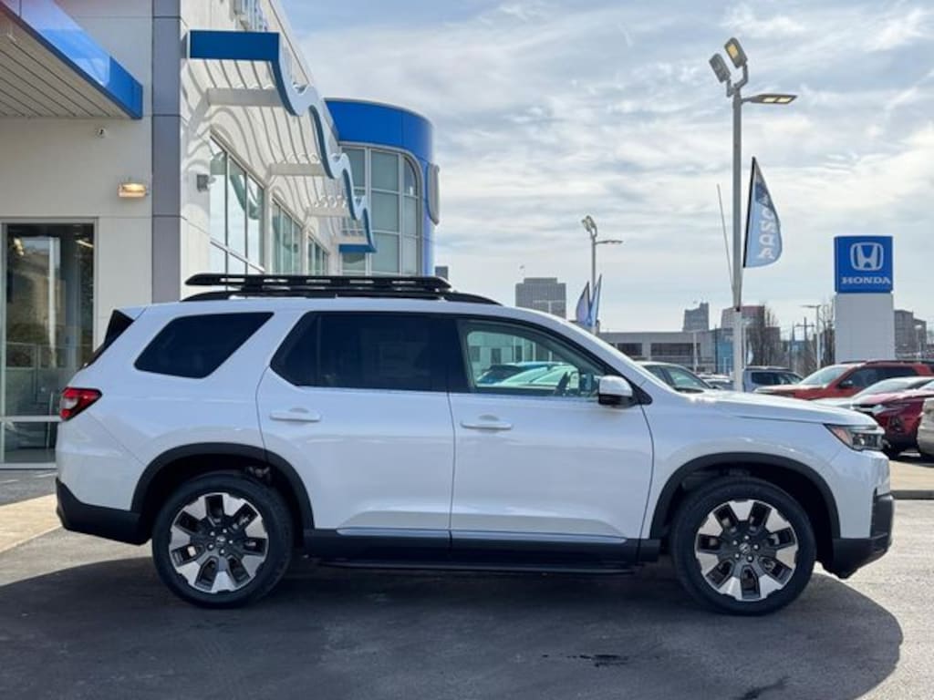 New 2026 Honda Pilot Touring SUV