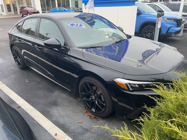 2023 Honda Civic Hatchback Sport's photo