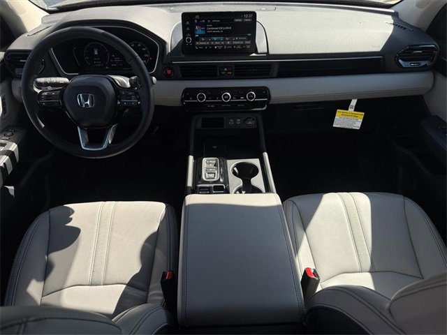 2025 Honda Pilot EX-L photo 4