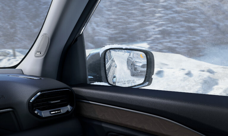 2026Honda-Pilot-InteriorBlindspotSensor