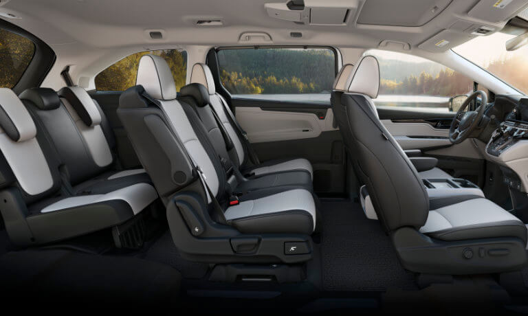 2025 Honda Odyssey interior seating