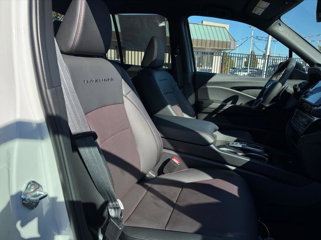2026 Honda Ridgeline Black Edition - Photo 11