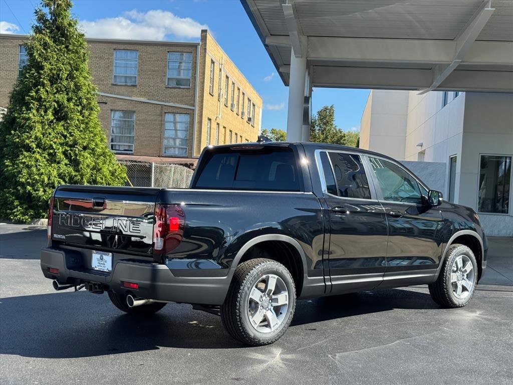 New 2026 Honda Ridgeline RTL Truck Crew Cab