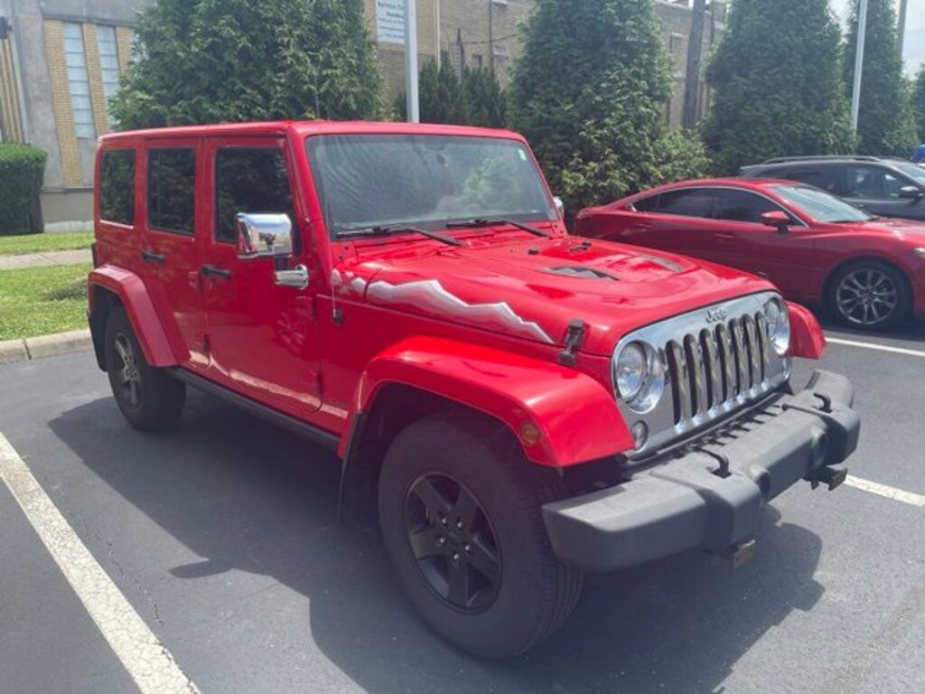 Used 2015 Jeep Wrangler Unlimited Sahara 4x4 SUV