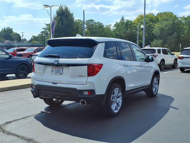 2025 Honda Passport EX-L photo 3