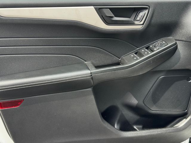 2022 Ford Escape SE - Photo 15