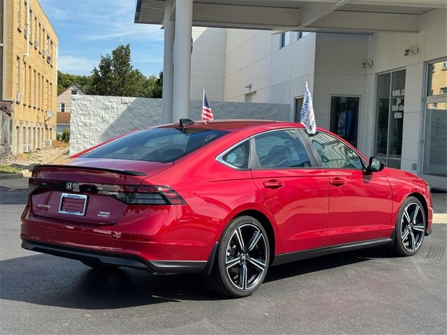 2025 Honda Accord Hybrid Sport photo 3