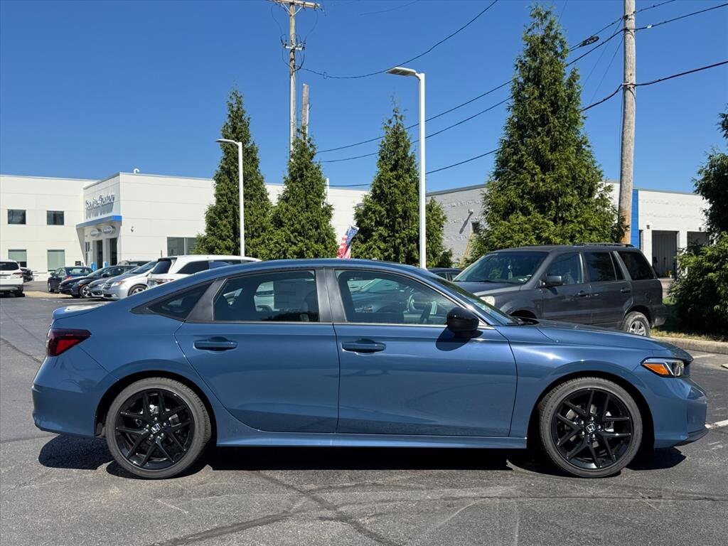 2026 Honda Civic Sport photo 2