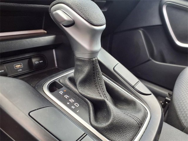 2023 Kia Soul LX photo 13