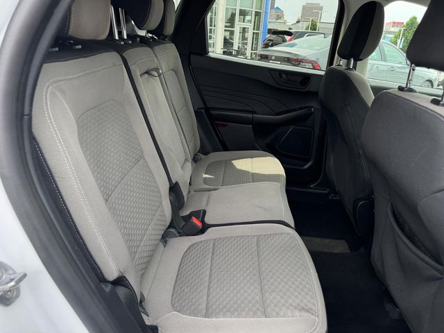 2022 Ford Escape SE - Photo 10