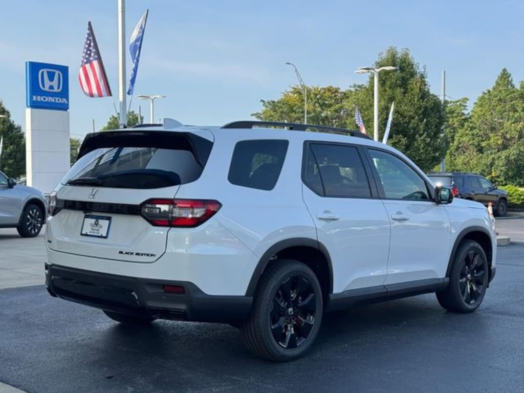 New 2026 Honda Pilot Black Edition SUV
