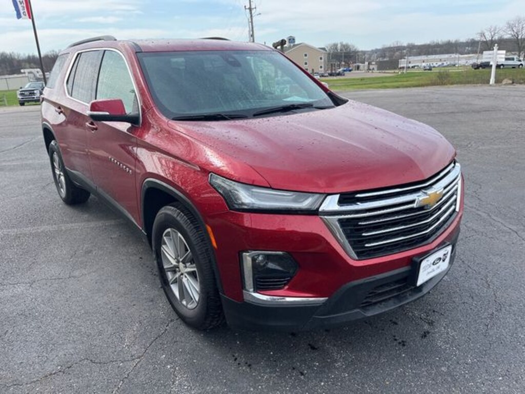 Used 2023 Chevrolet Traverse LT Cloth w/1LT SUV