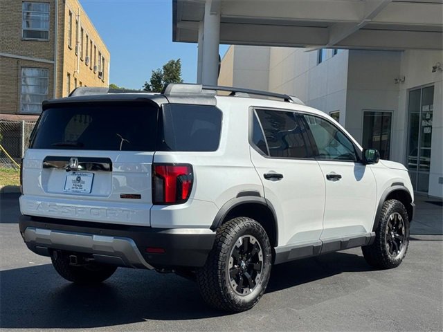 2025 Honda Pilot Black Edition photo 3