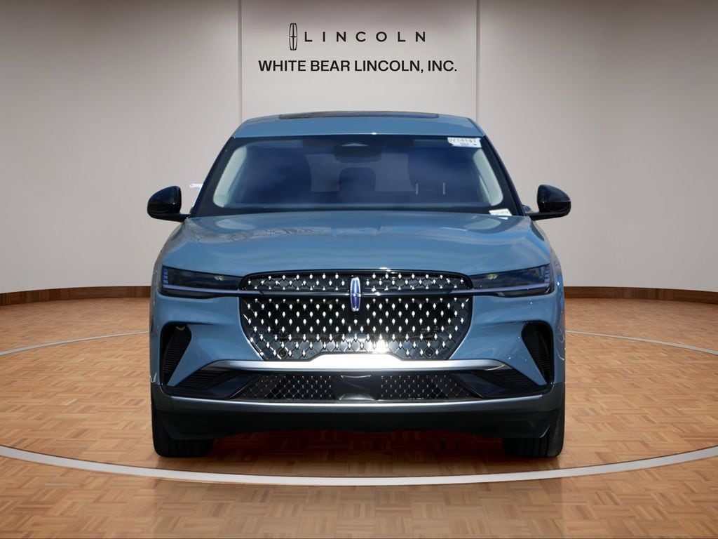 Used 2025 Lincoln Nautilus Premiere with VIN 5LMPJ8J44SJ907013 for sale in Saint Paul, Minnesota