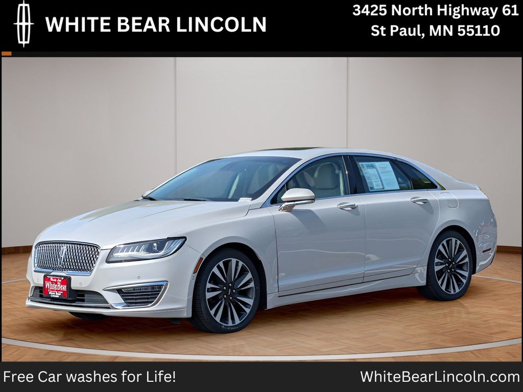2020 Lincoln MKZ Reserve II AWD's photo
