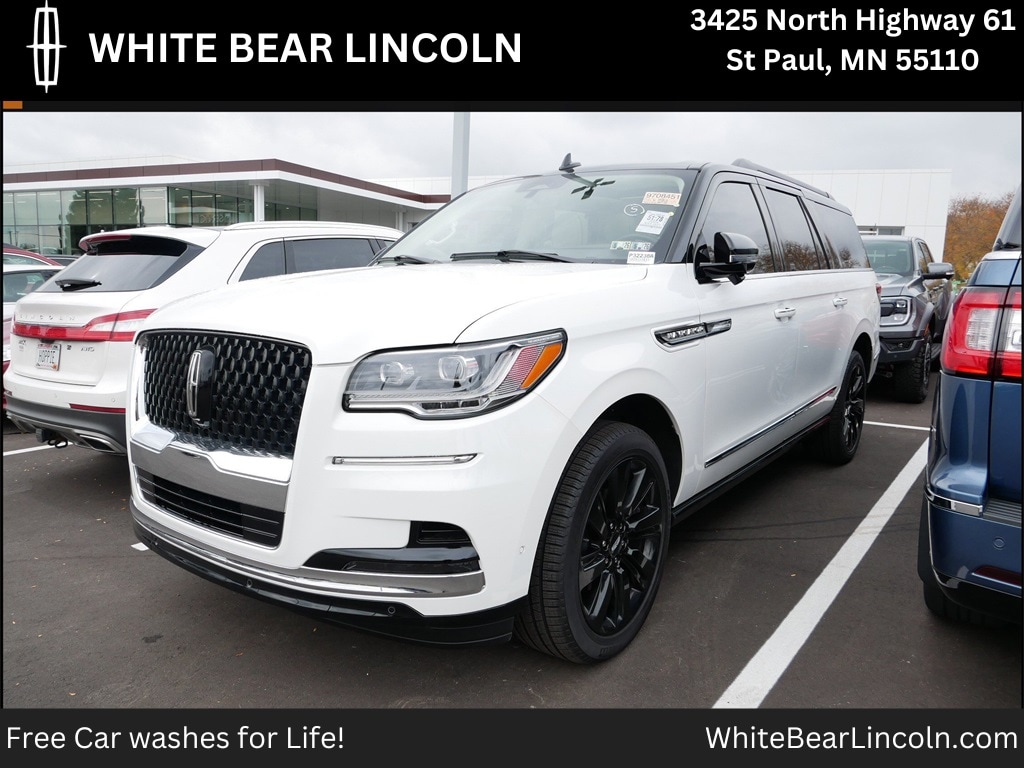 2024 Lincoln Navigator Black Label L's photo