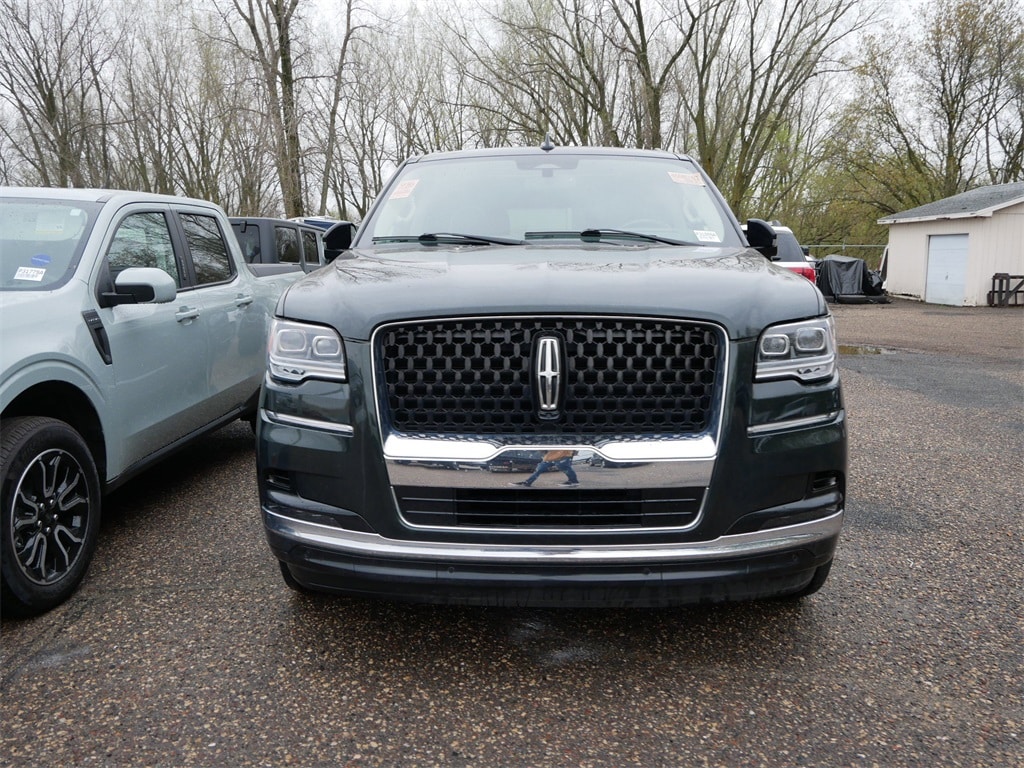 Used 2022 Lincoln Navigator Black Label with VIN 5LMJJ2TT1NEL00071 for sale in Saint Paul, Minnesota