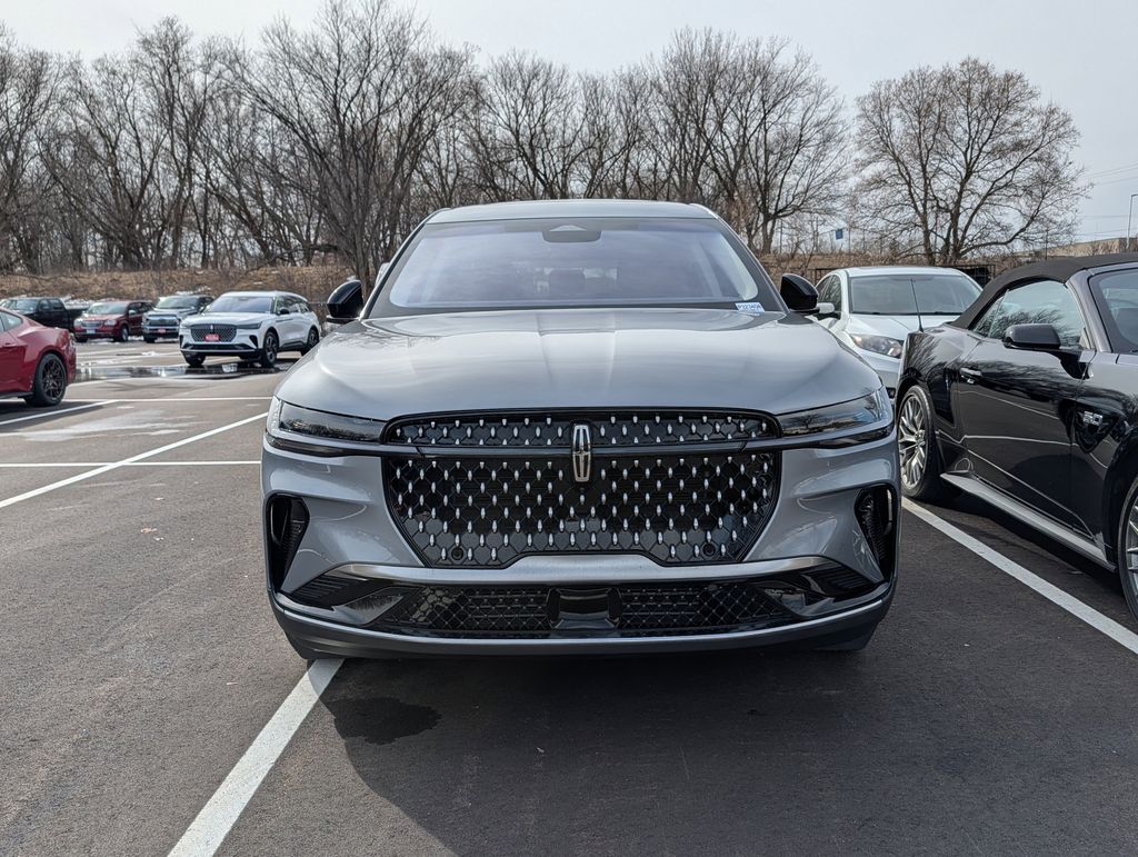 Used 2024 Lincoln Nautilus Premiere with VIN 5LMPJ8JA8RJ801874 for sale in Saint Paul, Minnesota