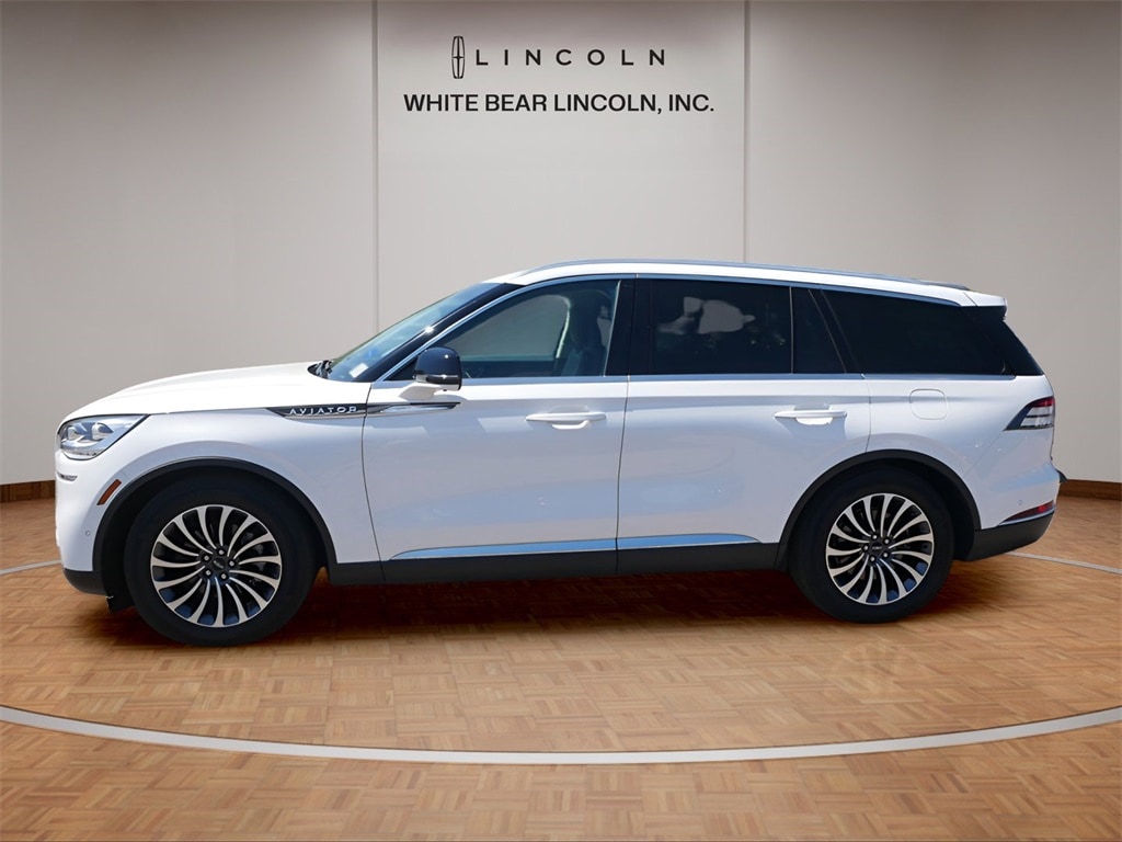 Used 2023 Lincoln Aviator Reserve with VIN 5LM5J7XC4PGL30200 for sale in Saint Paul, Minnesota