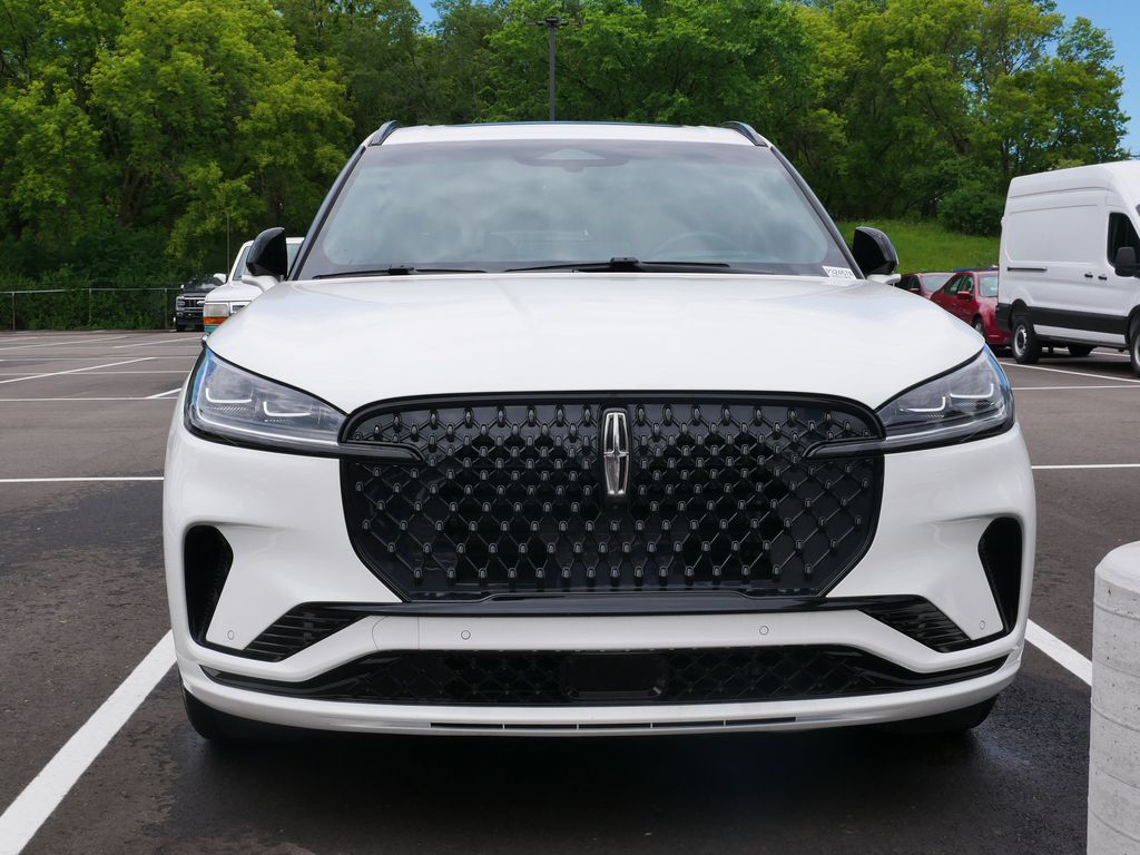 Used 2025 Lincoln Aviator Reserve with VIN 5LM5J7XC3SGL15549 for sale in Saint Paul, Minnesota