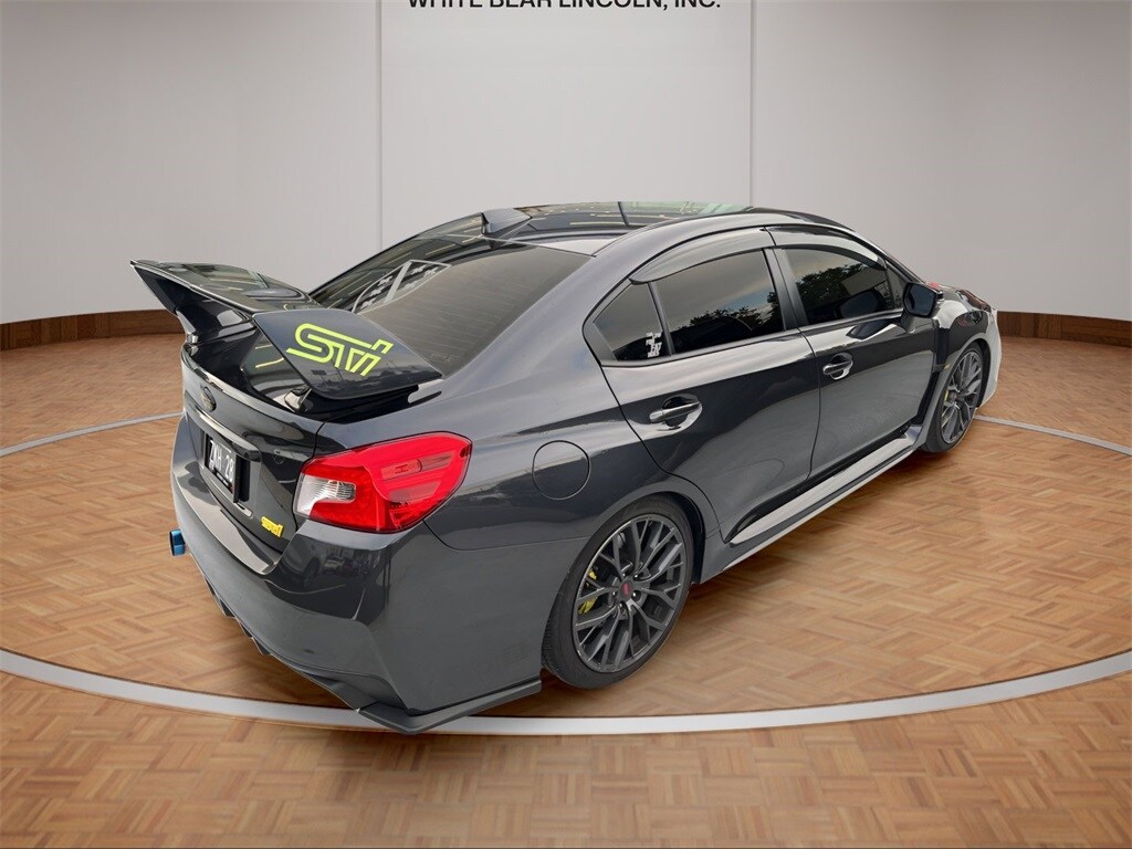 2018 Subaru WRX STI Base photo 4