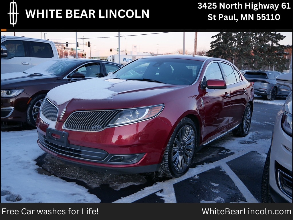 2015 Lincoln MKS Base's photo