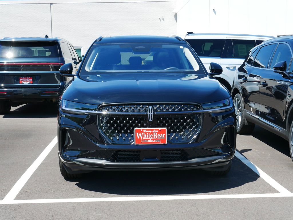 Certified 2026 Lincoln Nautilus Reserve with VIN 5LMPJ8KA4TJ018279 for sale in Saint Paul, Minnesota