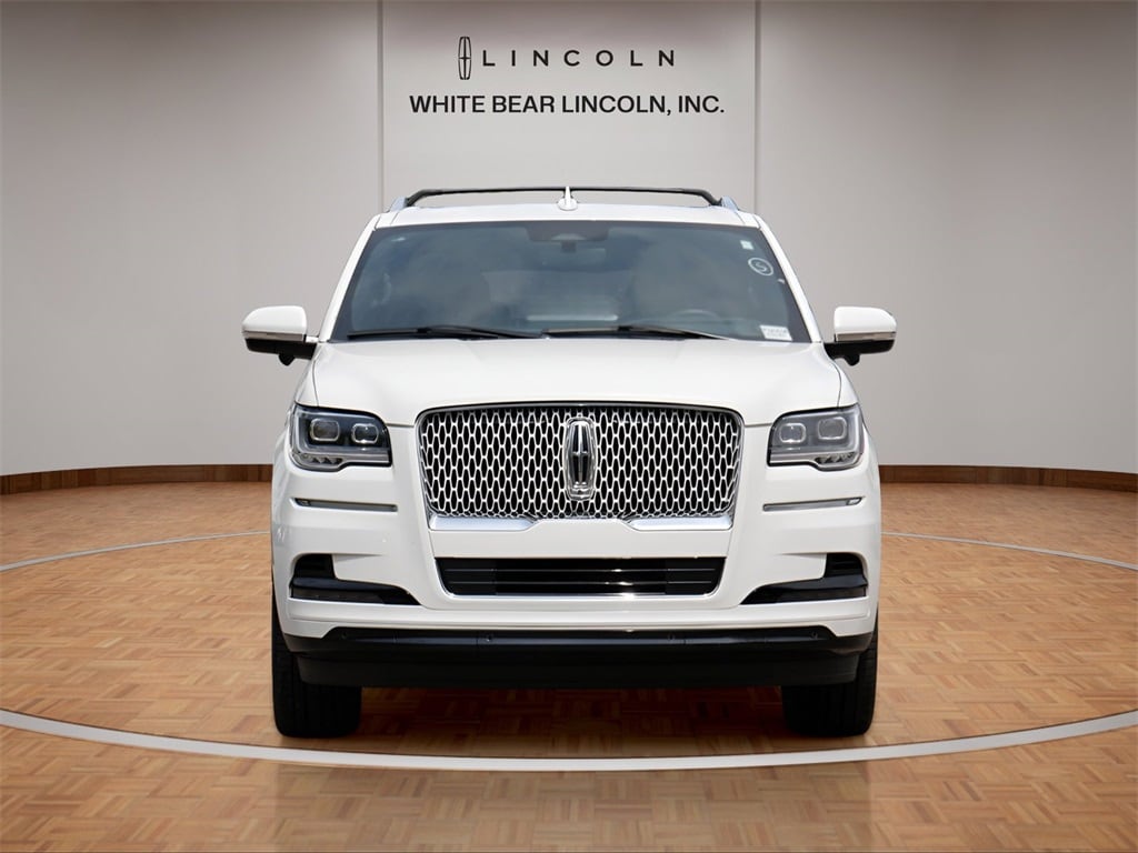 Used 2024 Lincoln Navigator Reserve L with VIN 5LMJJ3LG5REL06129 for sale in Saint Paul, Minnesota