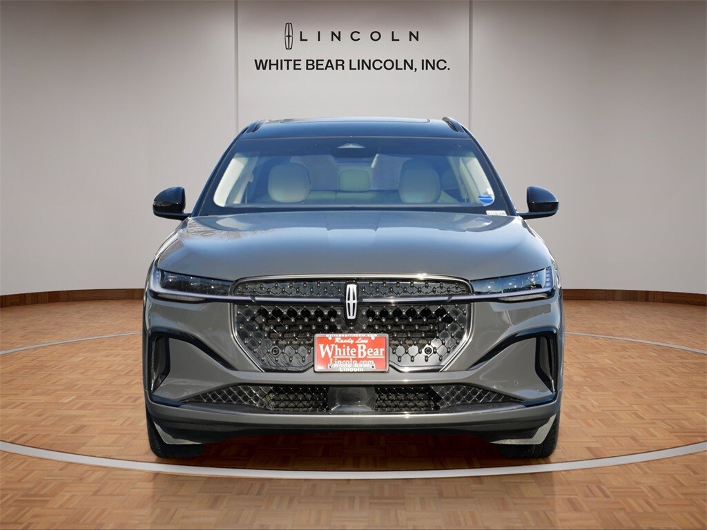 Used 2024 Lincoln Nautilus Black Label with VIN 5LMPJ9J43RJ825872 for sale in Saint Paul, Minnesota