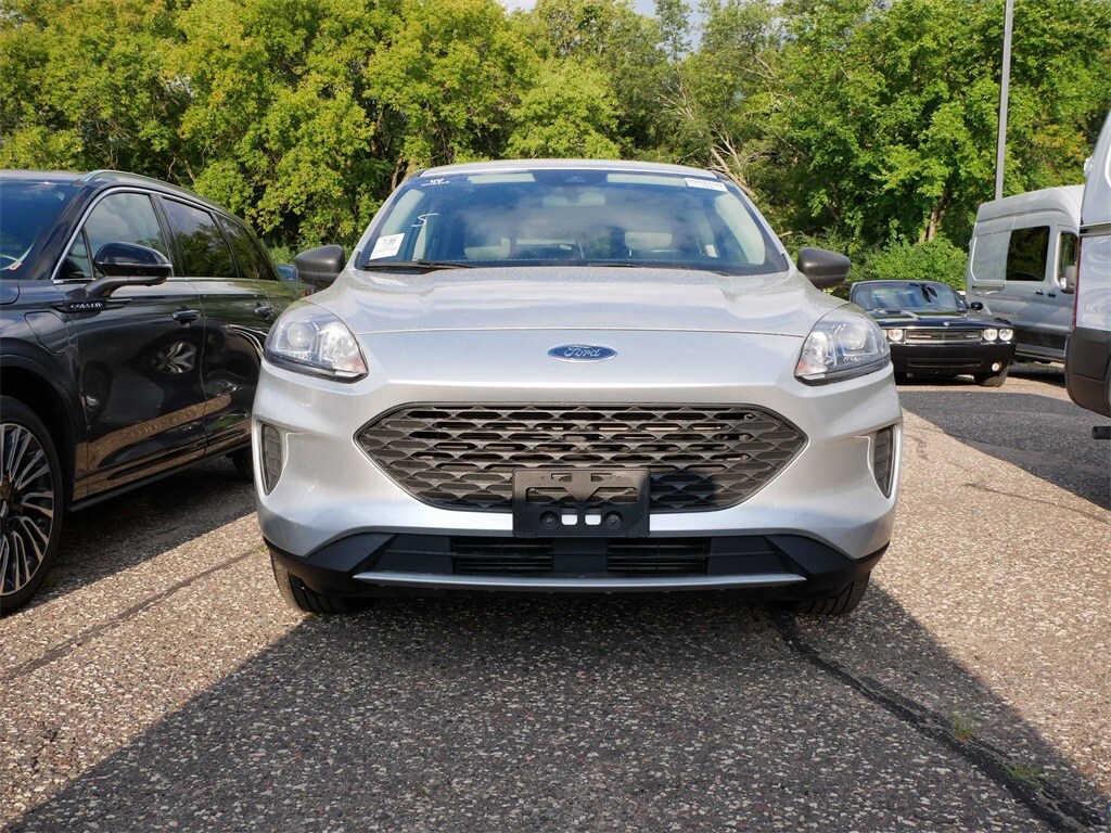 2020 Ford Escape S photo 3