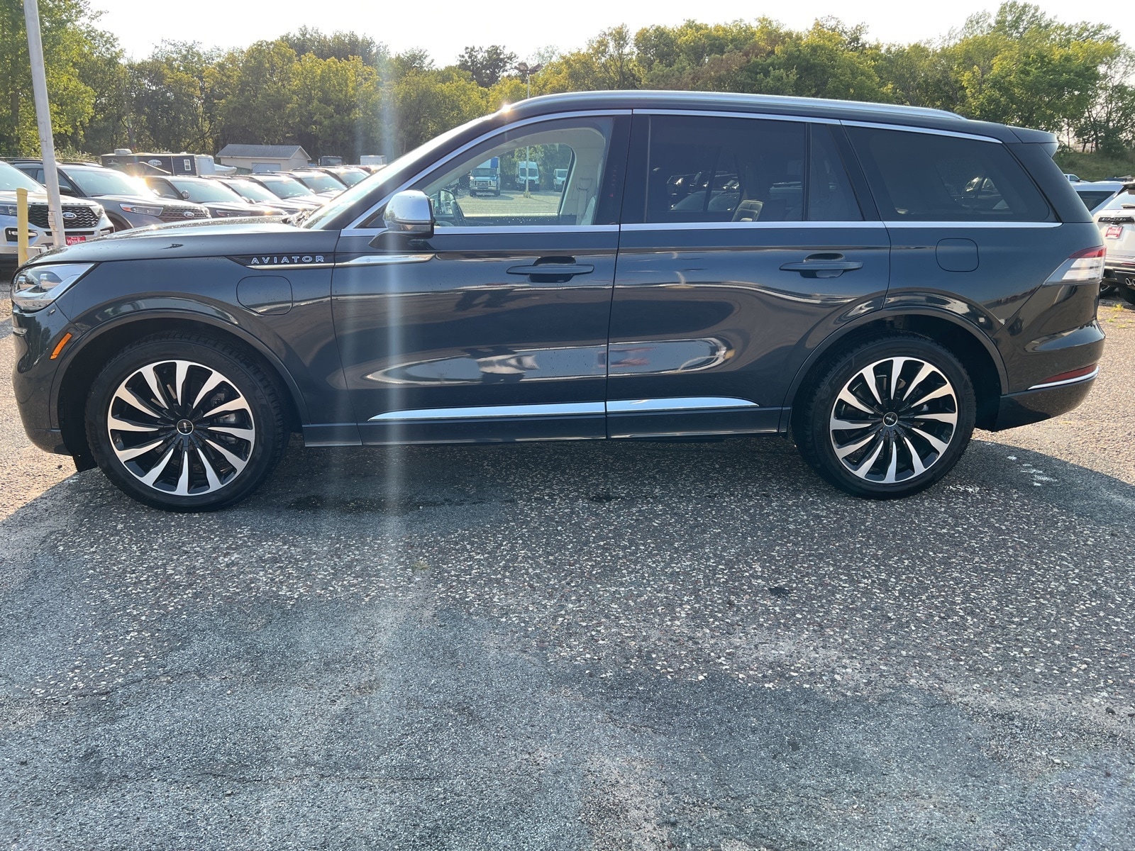 Used 2022 Lincoln Aviator Black Label Grand Touring with VIN 5LMYJ9YY9NNL00184 for sale in Saint Paul, MN