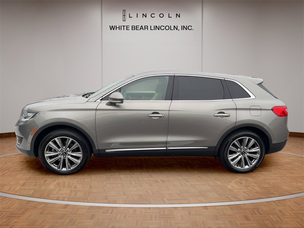 2016 Lincoln MKX Reserve photo 3