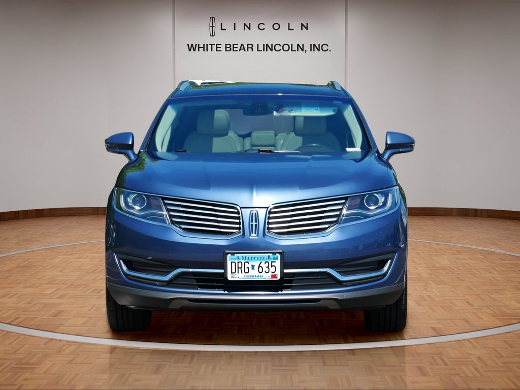 Used 2018 Lincoln MKX Reserve with VIN 2LMPJ6LR2JBL22874 for sale in Saint Paul, Minnesota