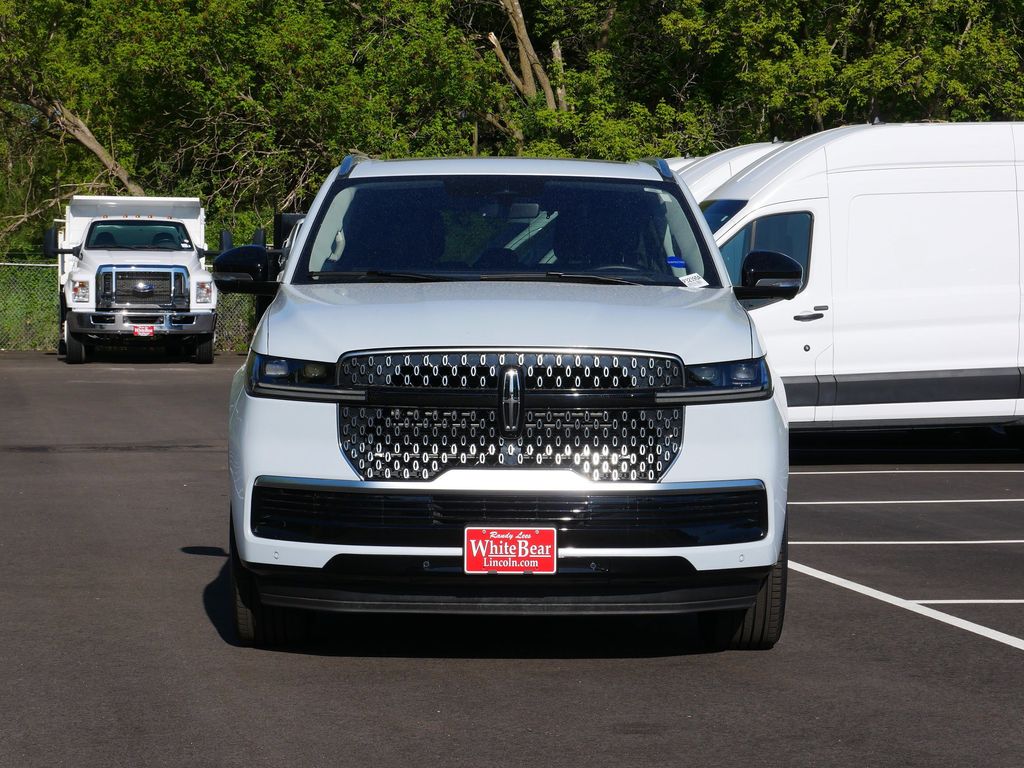 Used 2025 Lincoln Navigator Reserve with VIN 5LMJJ2LG6SEL01599 for sale in Saint Paul, Minnesota
