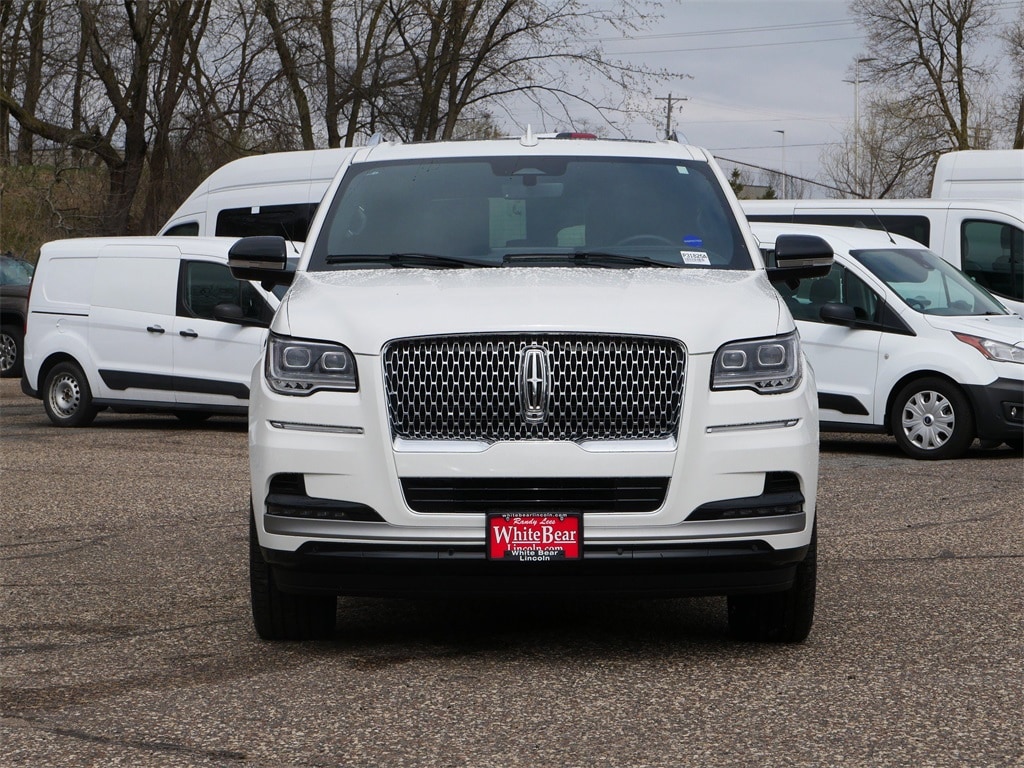 Used 2023 Lincoln Navigator Reserve L with VIN 5LMJJ3LG9PEL15641 for sale in Saint Paul, Minnesota
