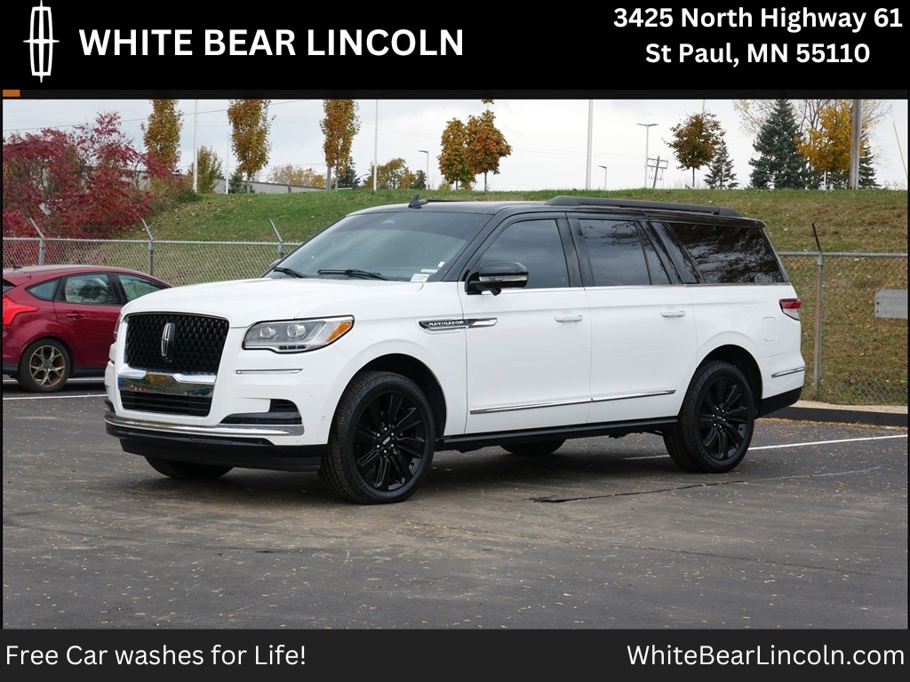 2023 Lincoln Navigator Black Label L's photo