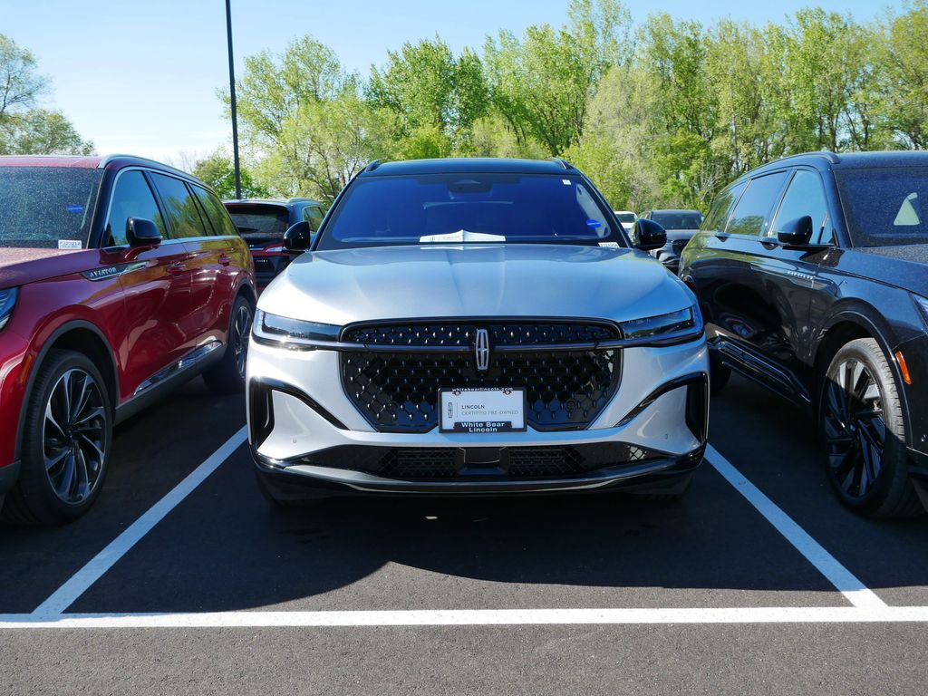 Certified 2025 Lincoln Nautilus Reserve with VIN 5LMPJ8KA4SJ967507 for sale in Saint Paul, Minnesota