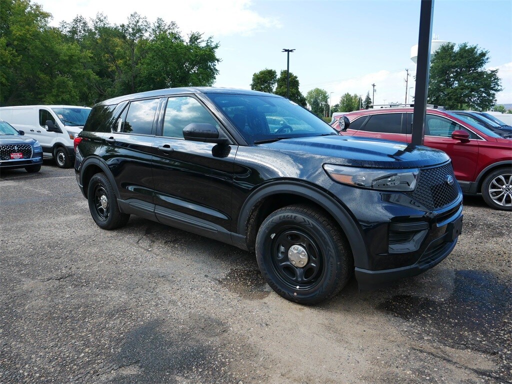 2023 Ford Explorer photo 3