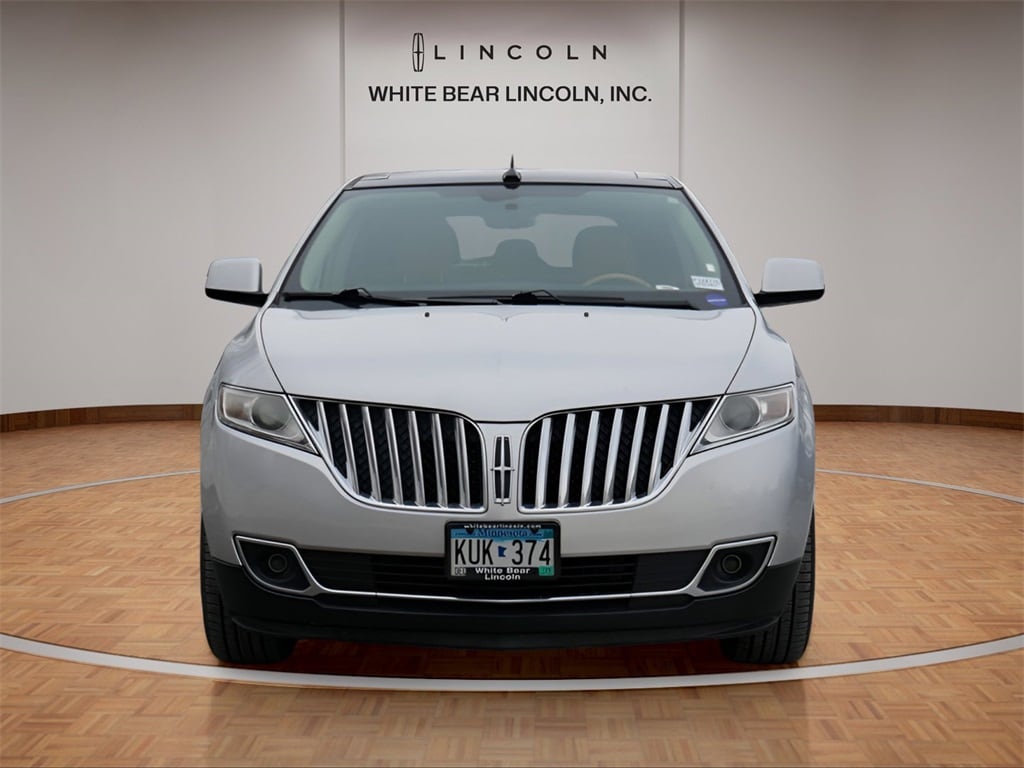 Used 2011 Lincoln MKX Base with VIN 2LMDJ8JK4BBJ14114 for sale in Saint Paul, Minnesota