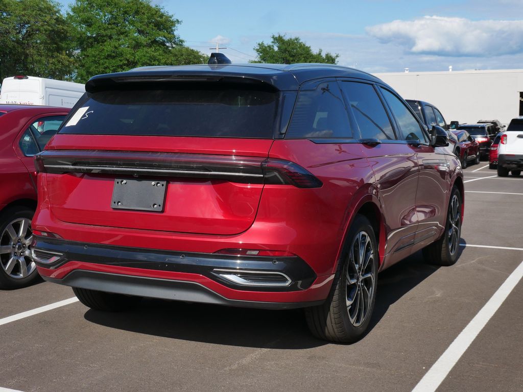 Used 2025 Lincoln Nautilus Reserve with VIN 5LMPJ8K48SJ893812 for sale in Saint Paul, Minnesota