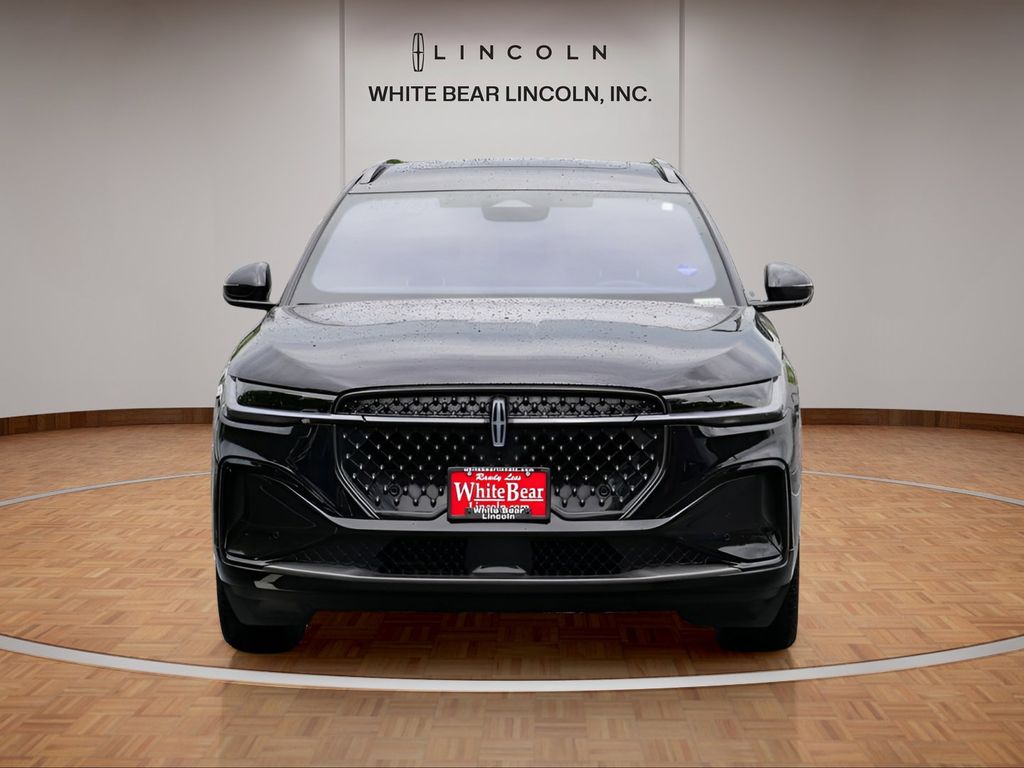 Used 2025 Lincoln Nautilus Reserve with VIN 5LMPJ8K47SJ958830 for sale in Saint Paul, Minnesota